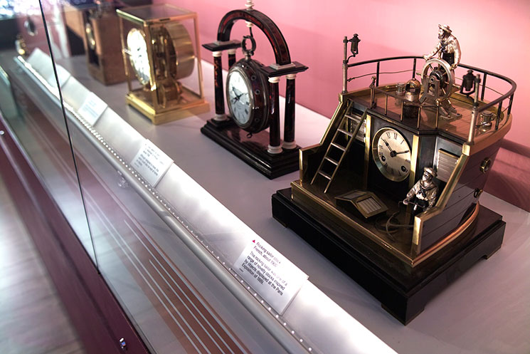 fibre optic light wands illuminating exhibits in display case