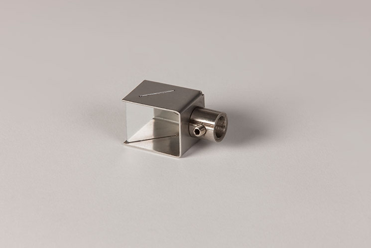 ufo 19m mirror fitting