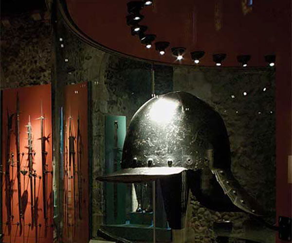 articulated trumpet downlight image