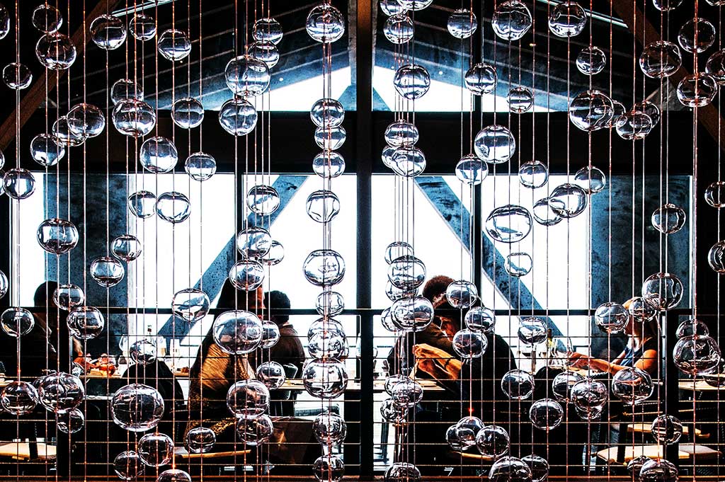 fibre optic lighting in the hotel domestique