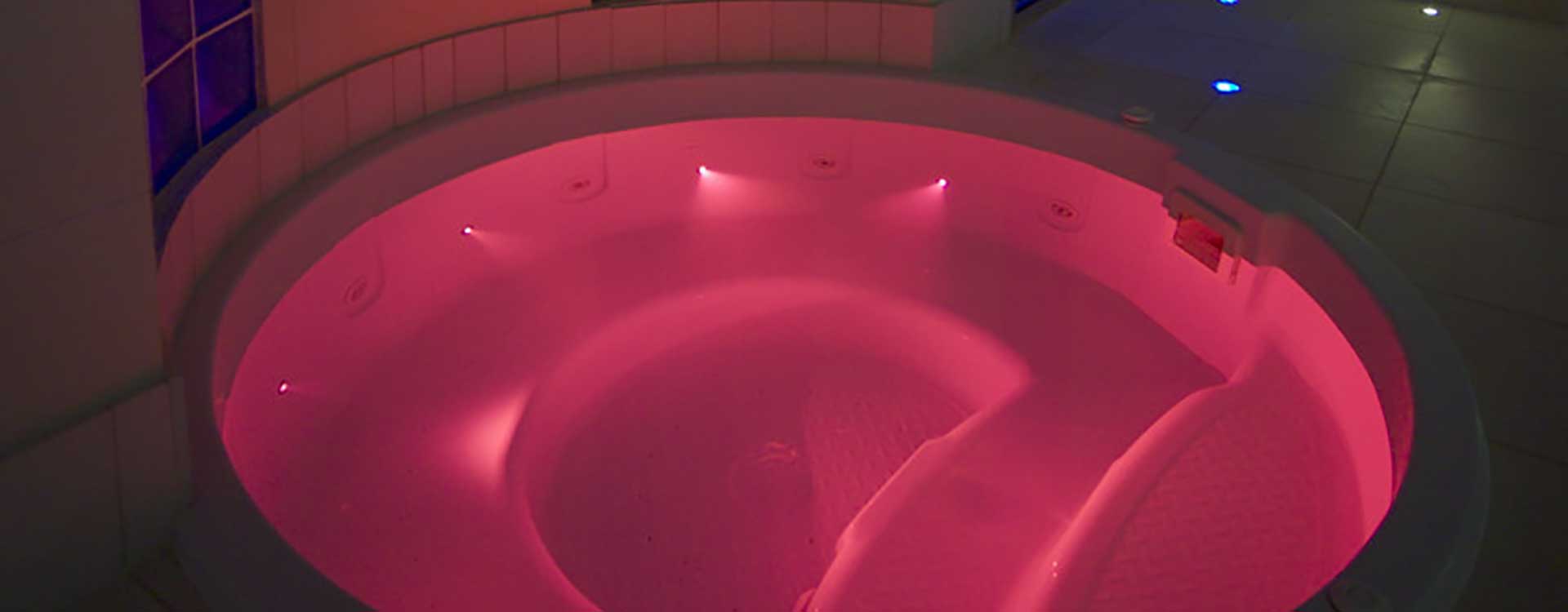 fibre optic lighting in a private pool